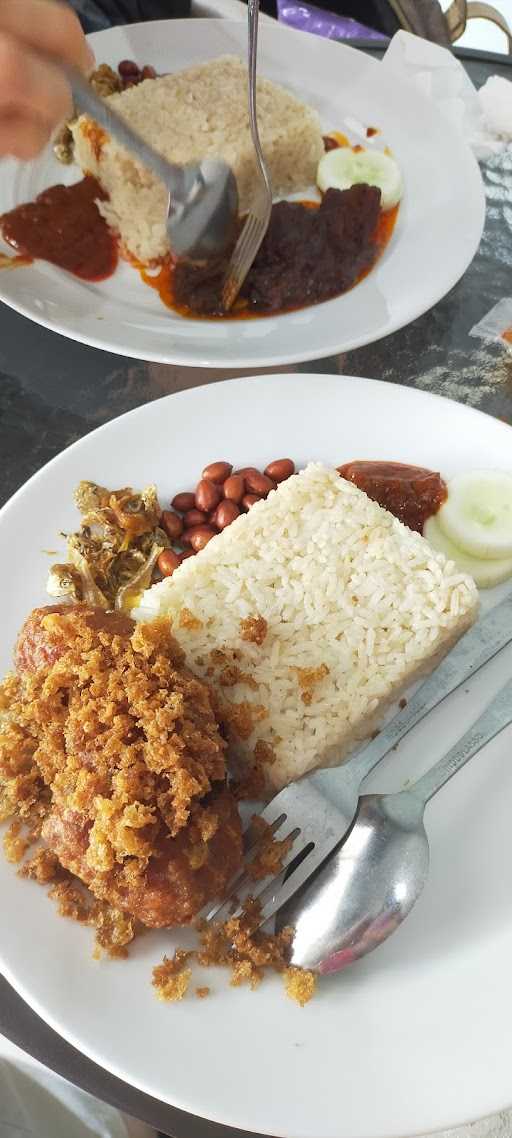 Banceuy Nasi Lemak - Klampis Jaya 3