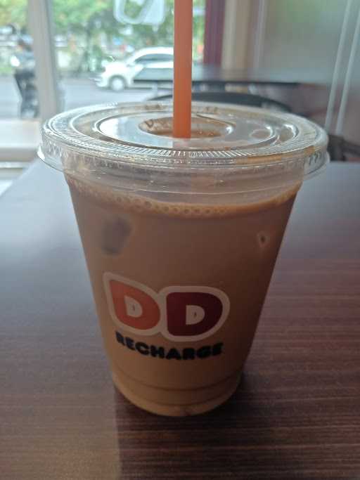 Dunkin' Donuts 2