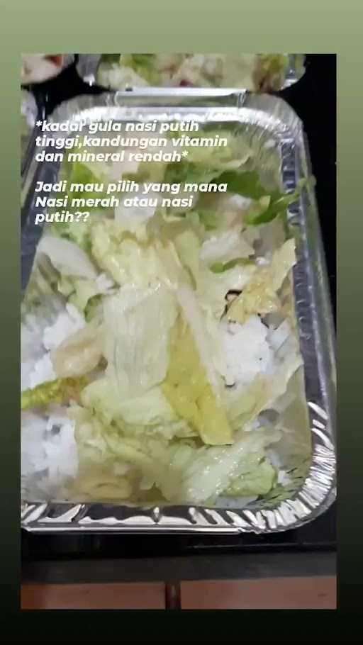 Esther Salad Buah /Sayur 10