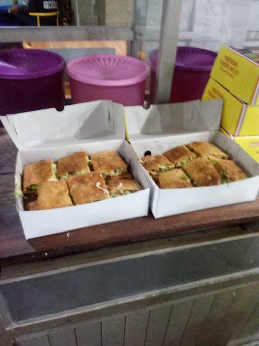 Martabak Hollywood 5