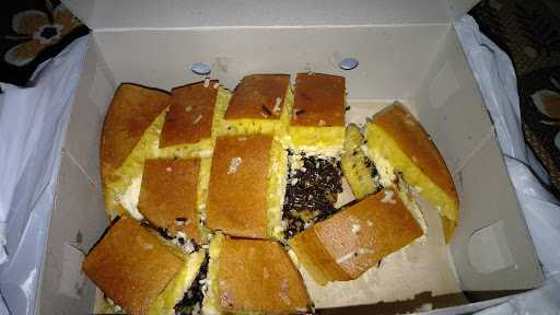 Martabak Manis Kadarisman 9