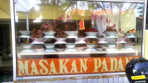 Masakan Padang Cahaya Minang 10