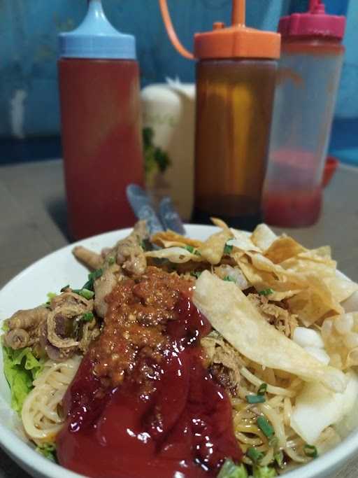 Mie Ayam Putri Kembar 8