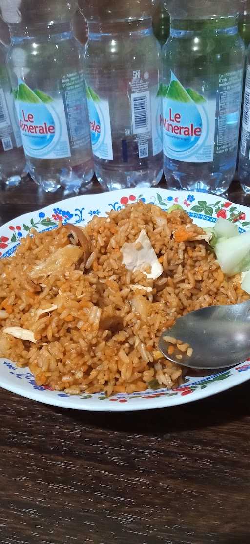 Nasi Goreng Pak Ali 8