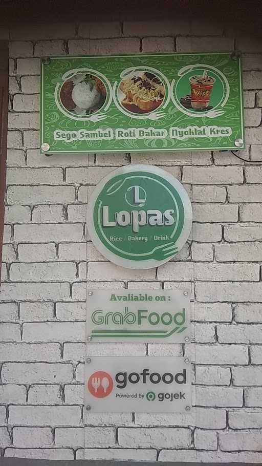 Roti Bakar Lopas Vs Kebab Pisang 5