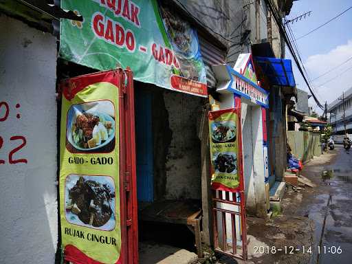 Rujak Gado-Gado [Depan Makam Menur] 3