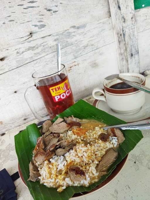 Warung Makan Nasi Gandul 6