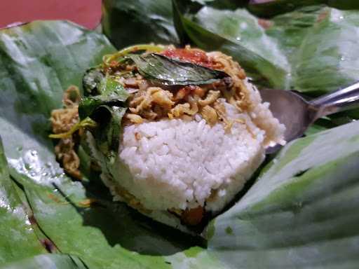 Warung Nasi Bakar Mak Ijah 8