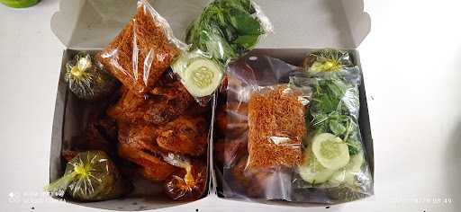 Warung Penyetan Ayam Bebek Sambal Ijo 66 2