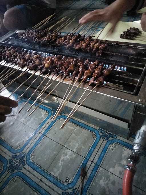 Warung Sate Berkah Rasa Semolowaru Elok 4