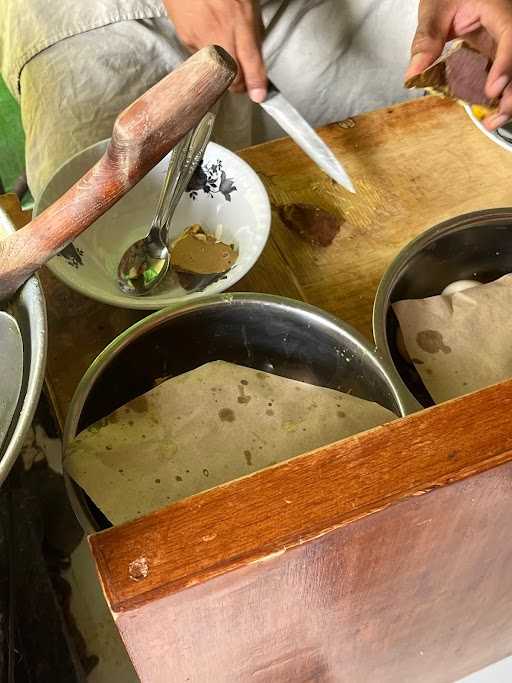 Warung Soto Daging Sapi Dan Soto Ayam H. Syafik 9