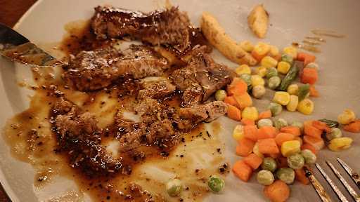 Rush Steak Blitar 2