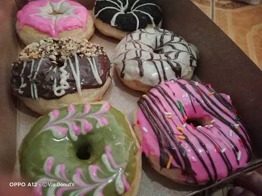 Via Donuts And Cake 5