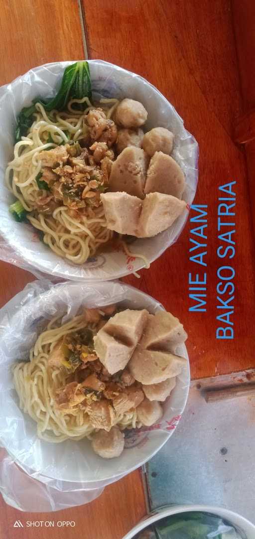 Mie Ayam & Bakso Satria 4