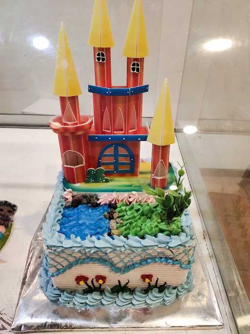 Proti Cake And Bakery 2