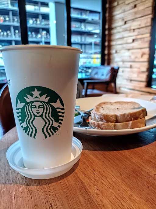 Starbucks - Malang City Point 8