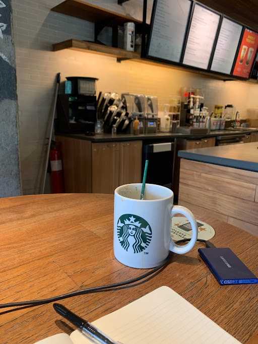 Starbucks - Malang City Point 9