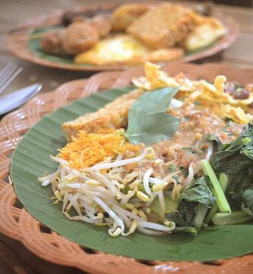 Pecel Khas Madiun, Asli Wong Madiun Pak To 7