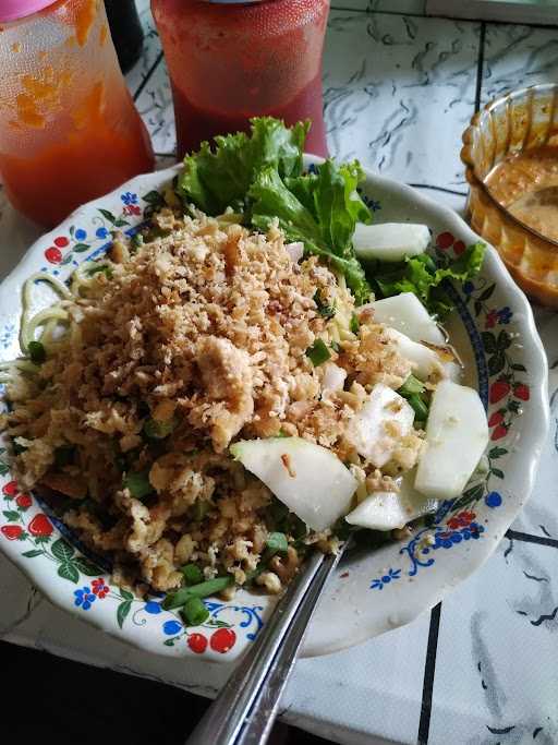 Warung Soto Ayam Cak Sur 4