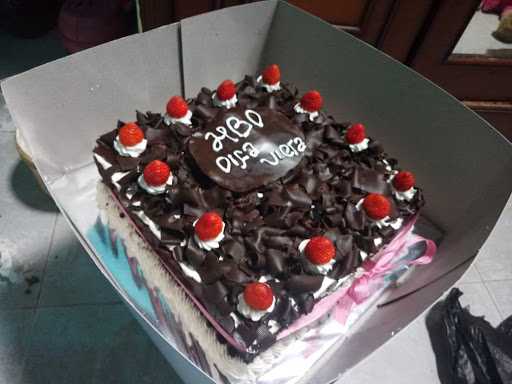 Ulfah Cake 1