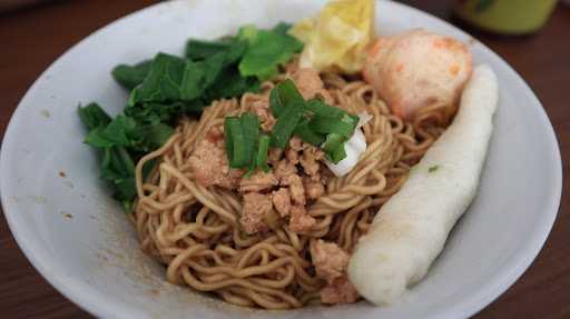 Mie Kado Mangkok Pangsit 2