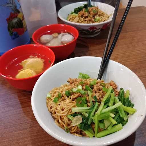 Mie Kado Mangkok Pangsit 7