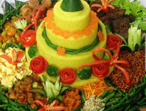 Nasi Kuning, Nasi Uduk, Gorengan, Tumpeng 5