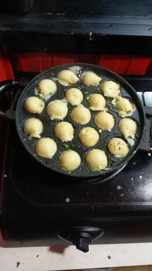 Oiiishi Takoyaki Sumberpucung 10