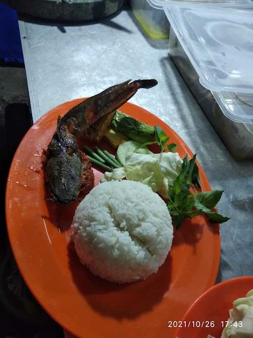 Nasi Lalapan Sri Rejeki 6