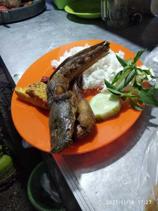 Nasi Lalapan Sri Rejeki 1