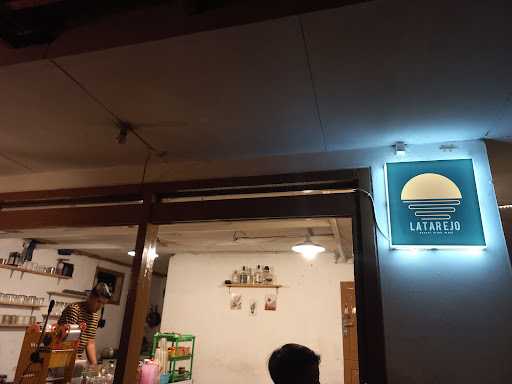 Kafe Latarejo 10