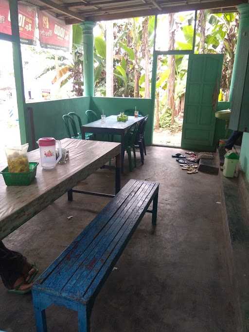 Warung Nasi Pecel Anugrah 5