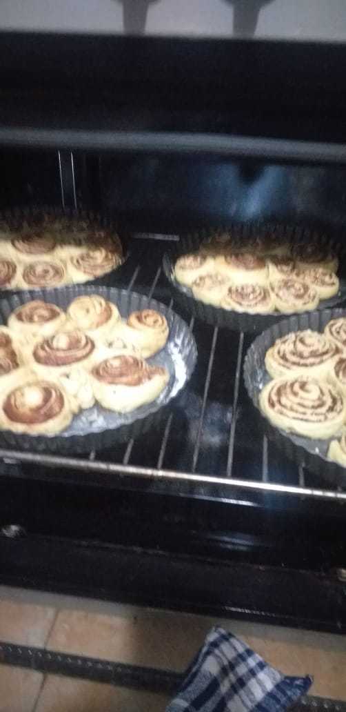 Home Made Pizza Cinnabon 2