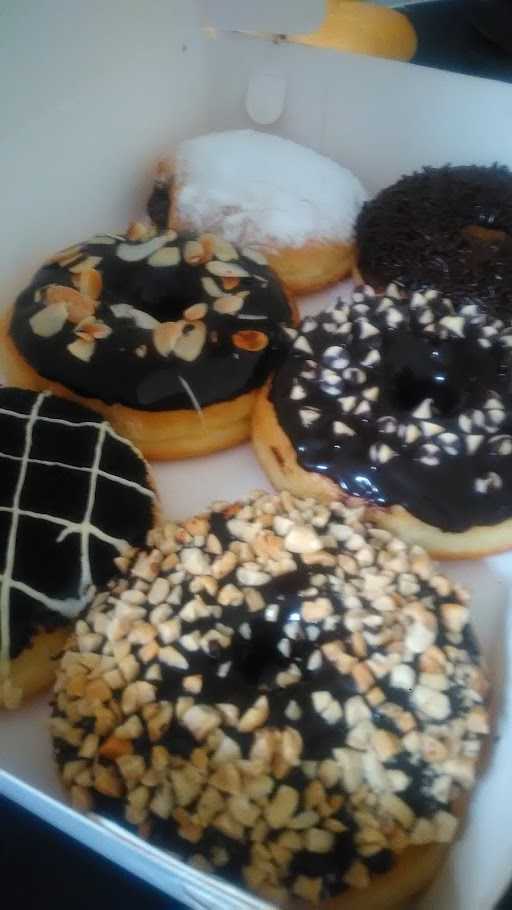 De Donuts Jember 2