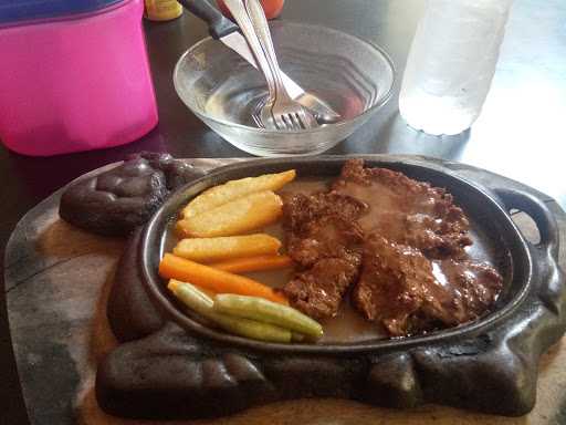 Kedai Steak 6