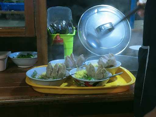 Bakso Super Jumbo Pak Edi 8