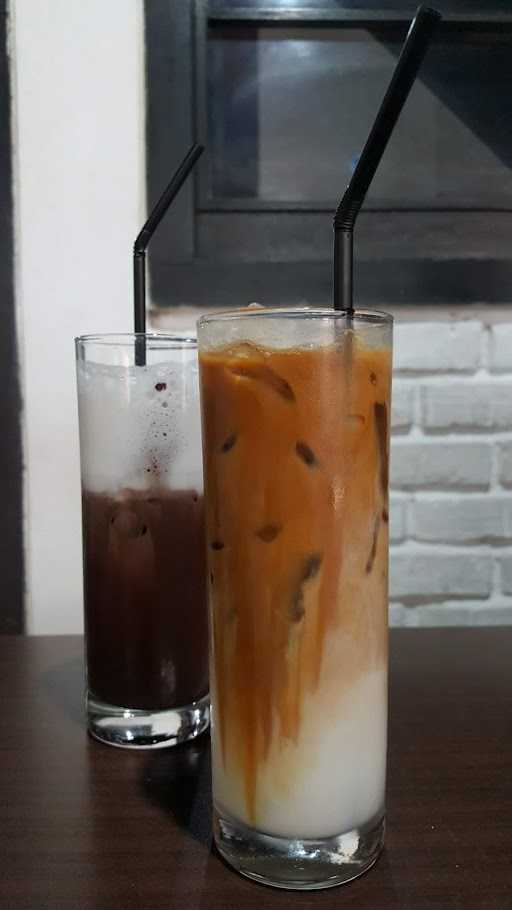 Ruang Mimpi Coffee 3