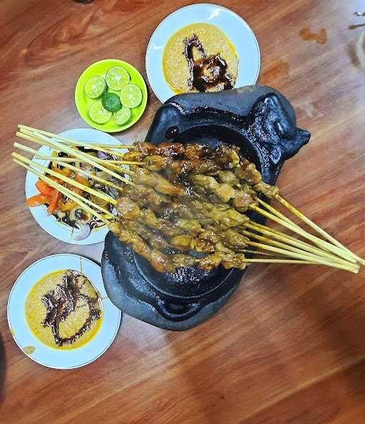 Warung Sate Hm Harris 9