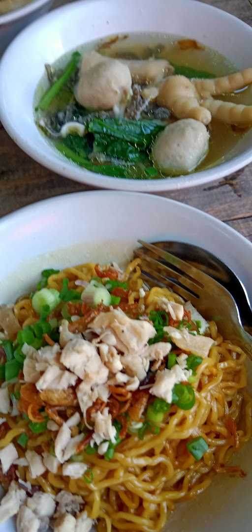 Mie Abud (Mie Yamin Bakso Pangsit) 2