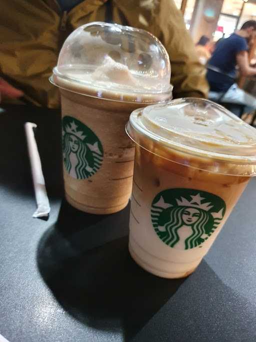 Starbucks - Bandung Indah Plaza 2