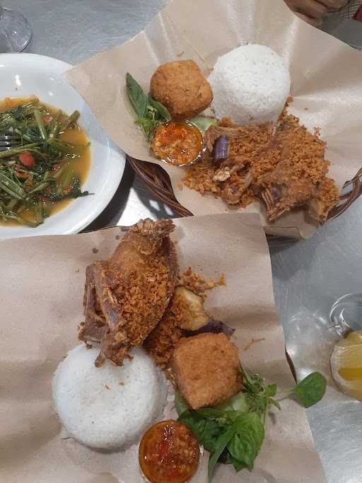 Ayam Penyet Surabaya 3