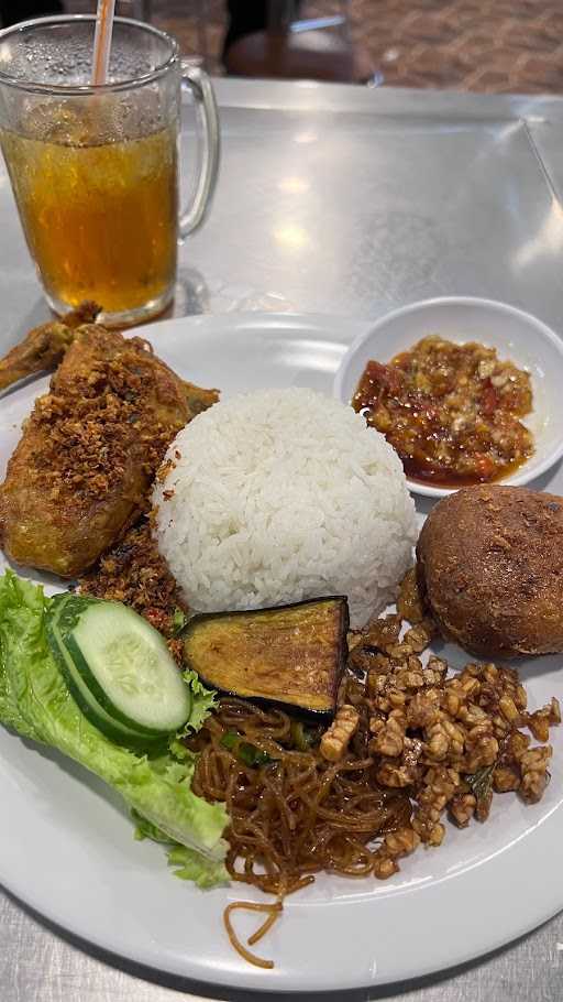 Ayam Penyet Surabaya 7