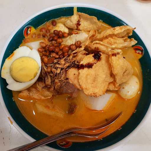 Lontong Kari 3