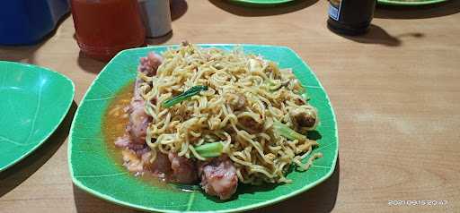 Mie Tulang Pak Anan 1