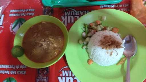 Warung Nasi Ibu Yani Stasiun 2