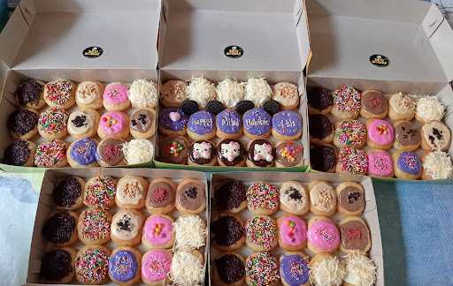 Md Donuts (Mamah Dika) 9