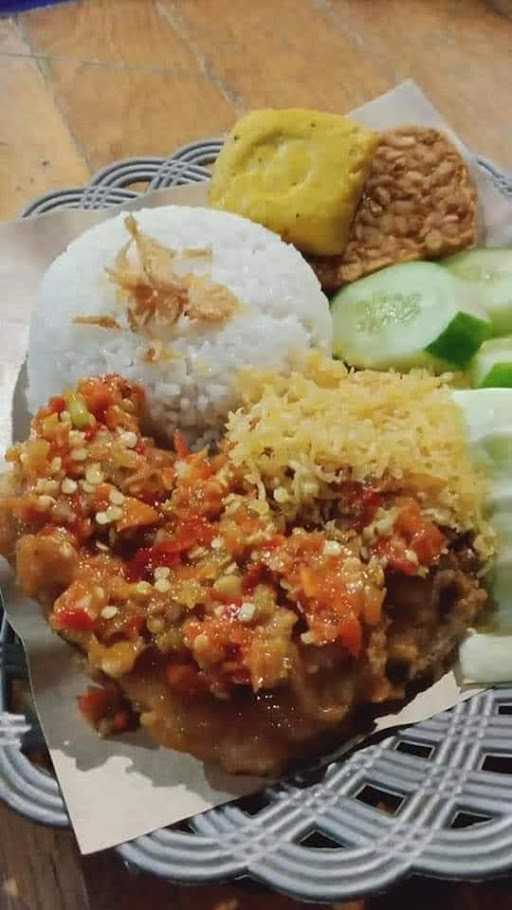 Ayam Geprek Kremezz Cibul 5