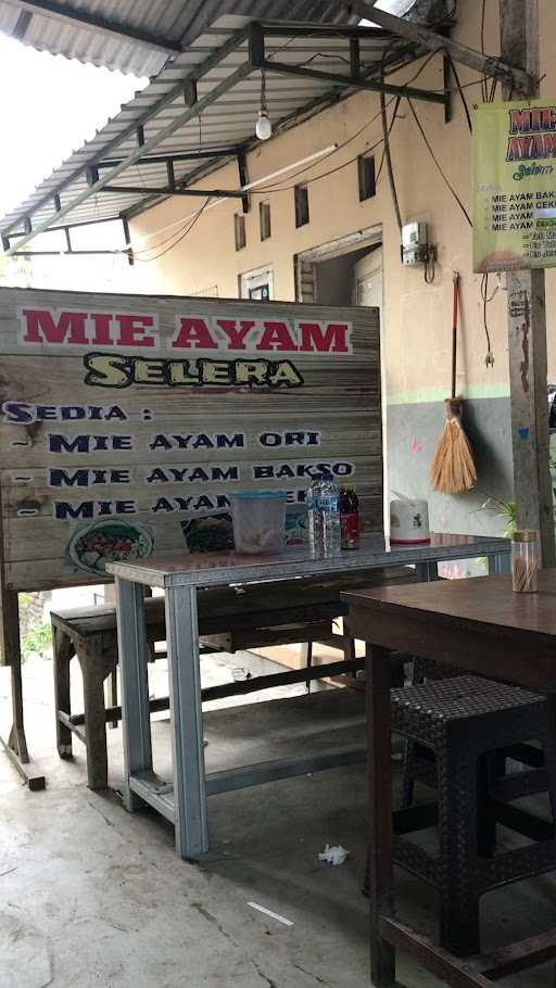 Mie Ayam Selera Suradadi 5