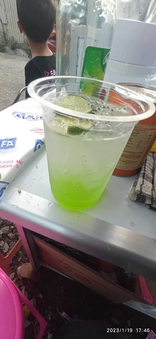 Es Boba Marijois Mojito & Sosis Bakar Seafood Johan Store 7