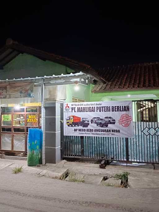 Kedai Bakso Idola 4